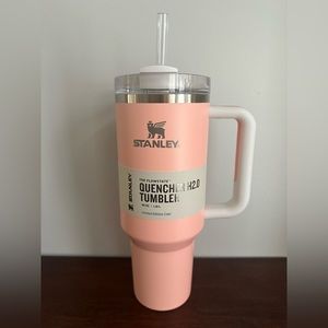 **SOLD** NWT Stanley 40oz stainless steel. Target limited edition color Peach